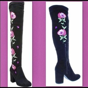 CARLOS SANTANA FLORAL EMBROIDERED OTK BOOT